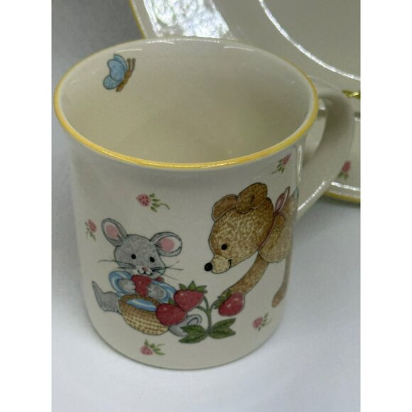 Teddy by Mikasa CC018 Fine 3-Piece Child’s Place Setting – Plate, Bowl & Mug - Picture 10 of 11